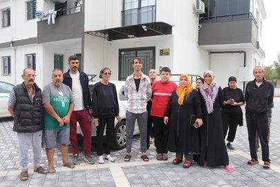 Adana'da 11 katlı binada asansör çilesi: "Haftanın 5-6 günü bozuk"