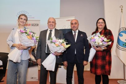 SENNUR SEZER’İN ŞİİRLERİ EMEKÇİLERLE BULUŞTU