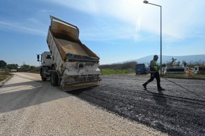 ERDOĞANKÖY KENT MEZARLIĞI’NDA 4,5 KİLOMETRELİK YOL YENİLEME