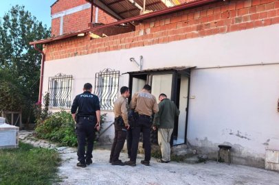 İnegöl'de 63 yaşındaki şahıs evinde ölü bulundu