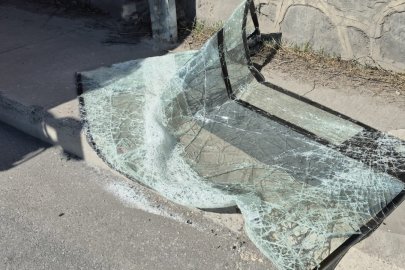 İstanbul'da İETT otobüsü kazasında 4 kişi yaralandı