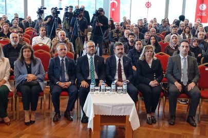 Bursa'da "İletişim Yüzyılı, Güçlü İletişim, Etkin Kamu" programı gerçekleştirild