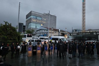 Halk TV'ye inceleme: Polis ekipleri arama yapıyor