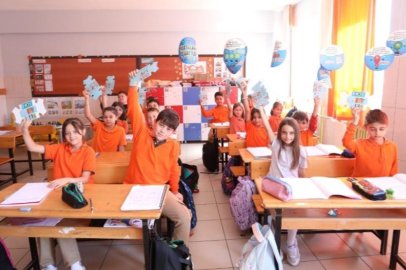 İNEGÖL’DE 27 BİN KUMBARA İLE KİTAP SEVGİSİ AŞILANIYOR