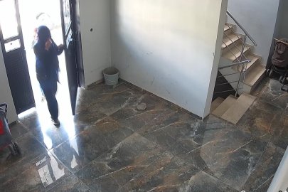 Kadın Hırsız Kameralara Yakalandı