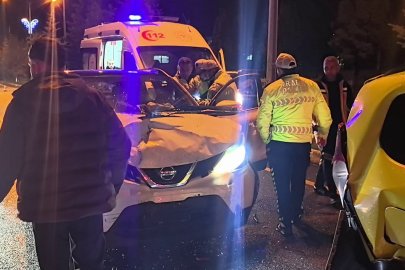 Erzurum'da zincirleme kaza: 4 araç birbirine girdi