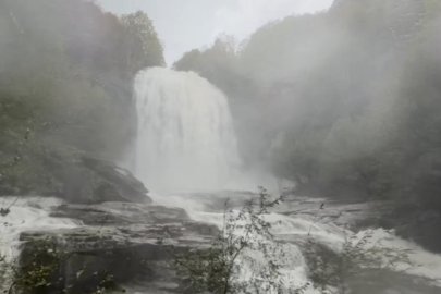 Suuçtu Şelalesi coştu, Niagara'yı aratmadı