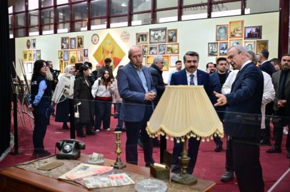 YILDIRIM’DA KÜLTÜR SANAT SEZONU “HOŞÇA BAK ZÂTINA” İLE AÇILDI