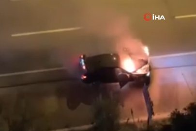 Bursa’da lüks otomobil alevlerin eşiğinden döndü