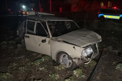 Polisin 'dur' ihtarına uymayan otomobil tarlaya uçtu: 1 yaralı