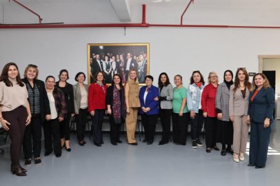 NİLÜFER’DE KADIN MUHTARLARA ÖZEL KUTLAMA