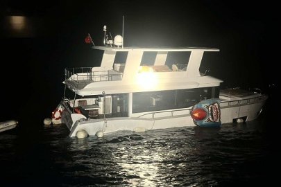 Su alıp batma tehlikesi geçiren teknedeki 2 kişi kurtarıldı