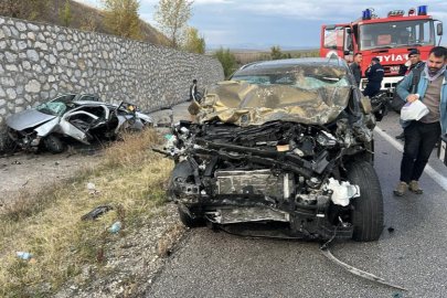 Otomobil ile cip çarpıştı: 4 ölü, 2 yaralı