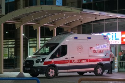 Yemek sofrasında acı olay: Babasını bıçakla öldürdü