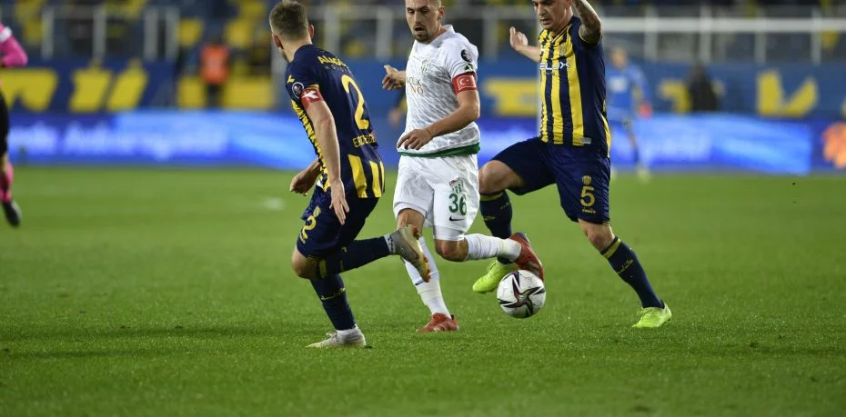 Bursaspor son 10 maçta 1’den fazla gol atamadı