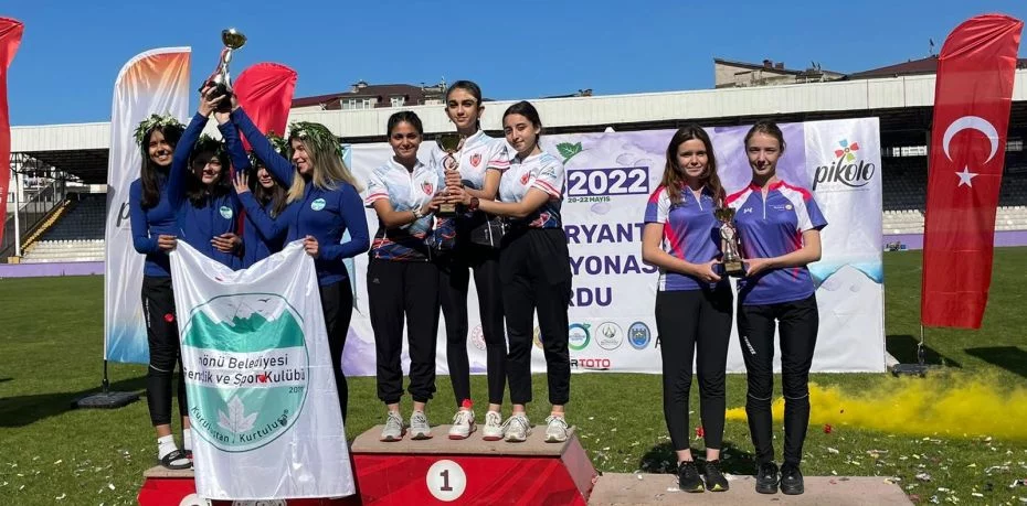 İnegöl Belediyespor oryantiringde Türkiye şampiyonu oldu