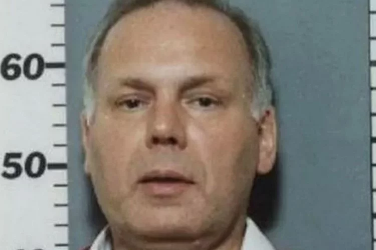 27 Yıllık 'En Çok Arananları' Listesindeki Pedofili Şüphelisi Havalimanında Yakalandı!