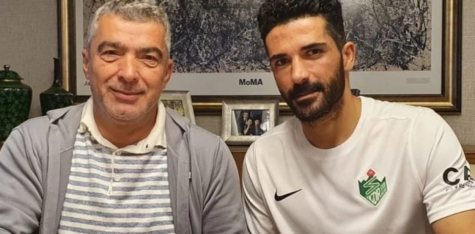 Bursaspor’dan ayrılan Mehmet Erdem Uğurlu, Iğdır FK ile anlaştı