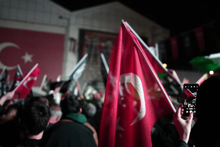 Bursalılar insanlık dışı saldırıyı protesto etti