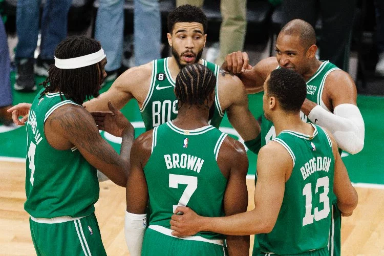 Boston Celtics, konferans finaline yükseldi