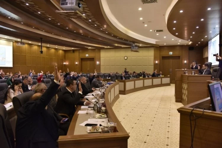 Bursa'da BUSKİ faaliyet raporu mecliste kabul edildi