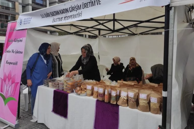 Bursa Emir Sultan Meydanı'nda ''Türk Mutfağı Haftası'' etkinlikleri