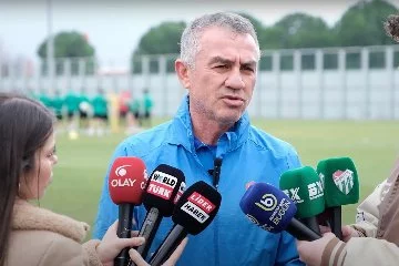 Bursaspor’da Teknik Direktör Ümit Şengül’le Yollar Ayrıldı
