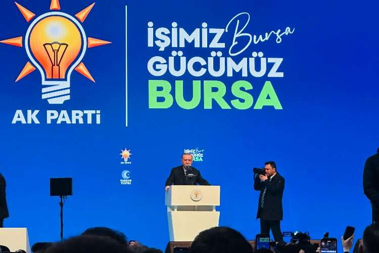 Cumhurbaşkanı Erdoğan'dan CHP'ye eleştiri: "CHP'de herkes bir köşe başına yapışmanın derdinde"
