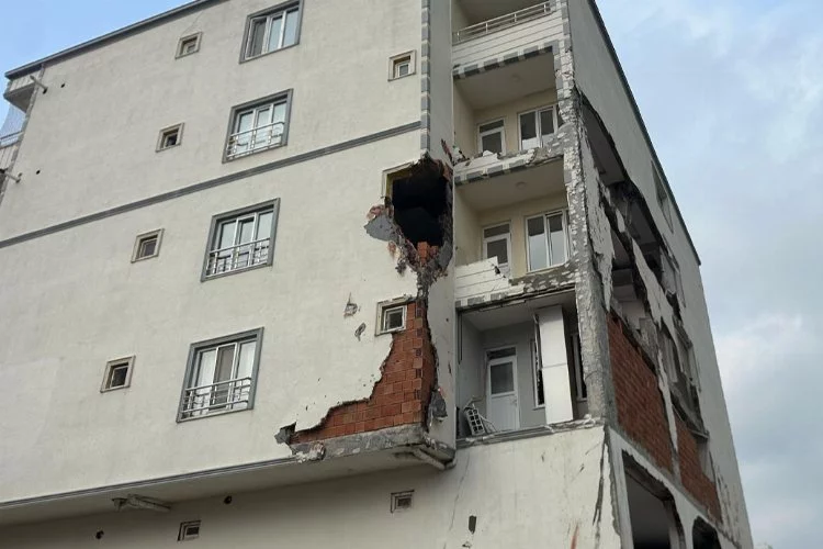 Deprem değil, yıkım ekibi mağdur etti, mağdurlar muhatap arıyor