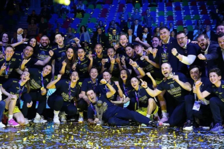   Fenerbahçe Kadın Basketbol Takımı Avrupa'nın Zirvesinde