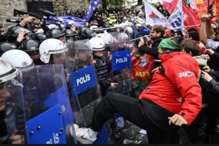 Istanbul'da 1 Mayıs Olaylarında Polis Müdahalesi: Sosyal Medya Fenomeni de Yakalananlar Arasında!