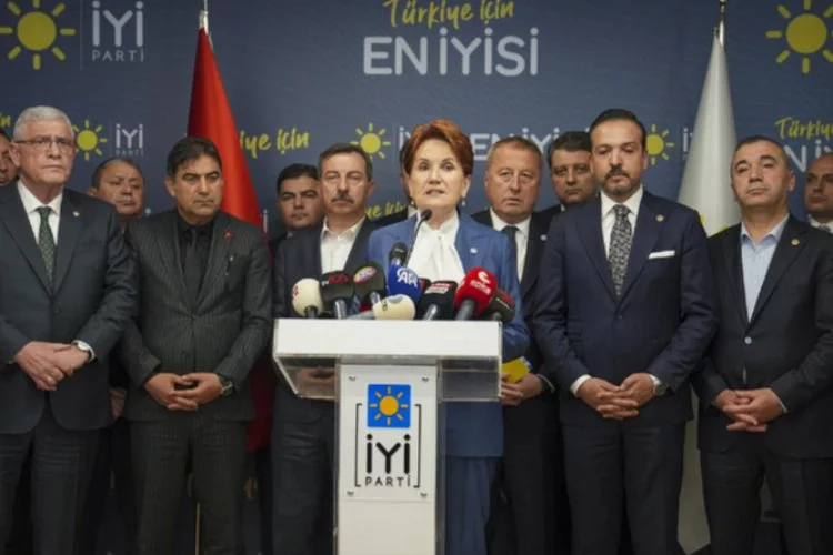 İYİ Parti Olağanüstü Kongreye Gidiyor: Akşener'den Beklenen Açıklama Geldi