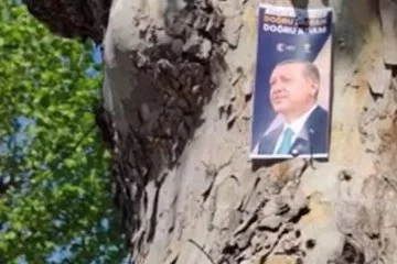 Kosova'da Erdoğan'a destek afişleri