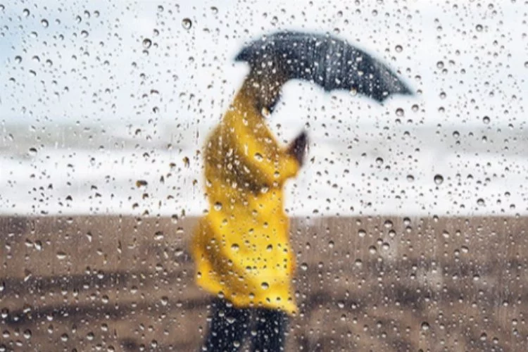 Muğla'da Rüzgar ve Sağanak Yağışlar Günlük Hayatı Etkiliyor