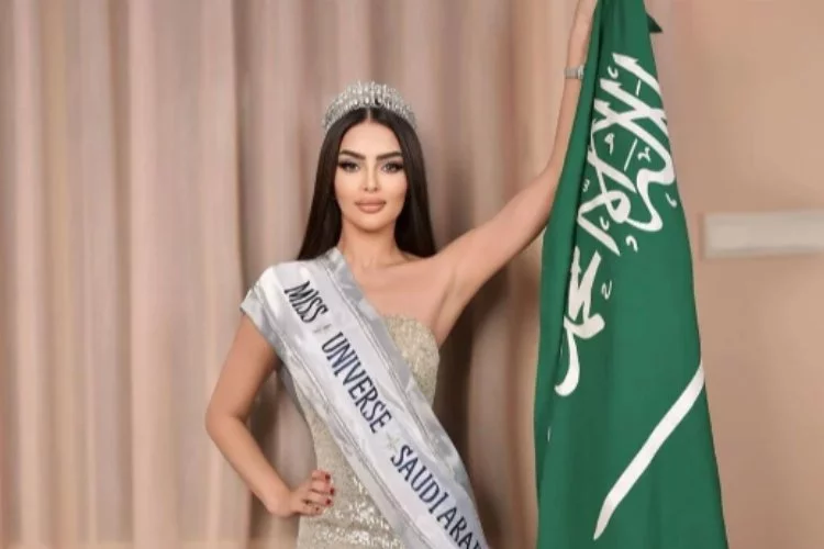 Suudi Modelin Kainat Güzeli İddiası Yalan Olduğu Ortaya Çıktı!