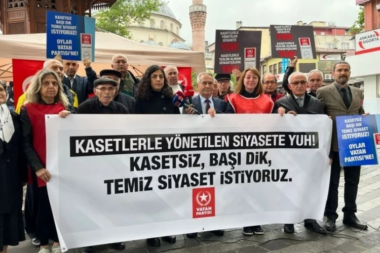 Vatan Partisi Bursa'dan kaset iddialarına yönelik basın açıklaması