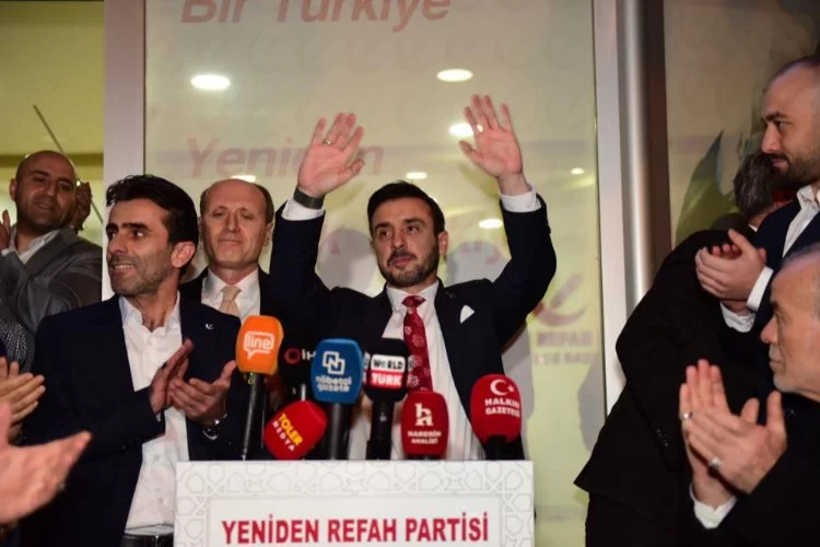 Yeniden Refah Partisi Kestel Belediye Başkan Adayı Önder Tanır'a coşkulu karşılama