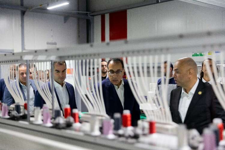 Yeşim Grup’un Mısır’daki firması Jade Tekstil’e Mısır Başbakanı Madbouly’dan ziyaret