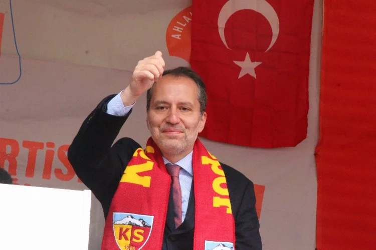 YRP Lideri Erbakan: “Türkiye genelinde esen bir rüzgar var, o rüzgarın adı Yeniden Refah rüzgarı”
