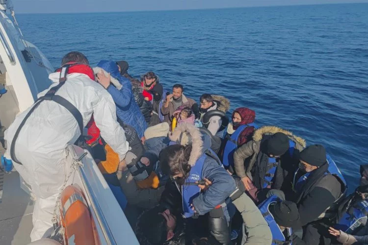Yunanistan ölüme itiyor, Sahil güvenlik kurtarıyor